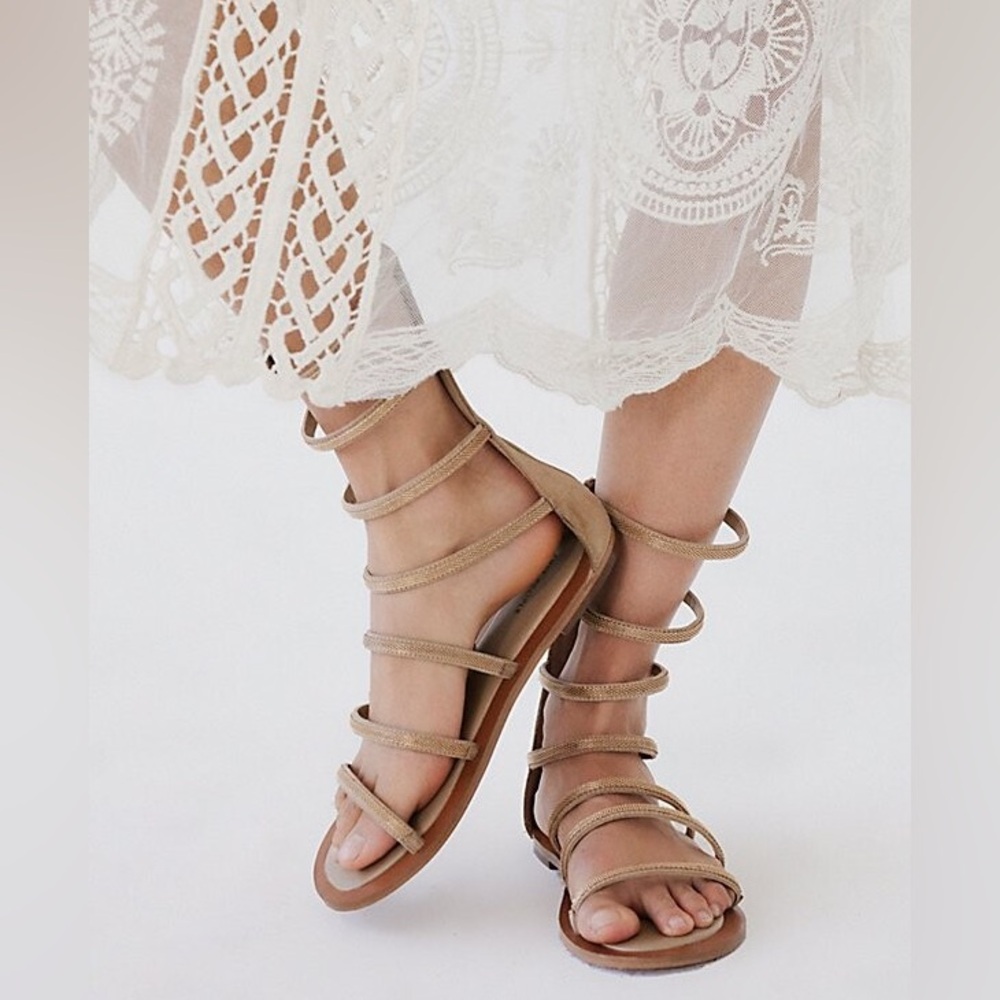 NEW $148 Free People Theia Gladiator Sandals Size 8.5 Suede/Leather - Picture 2 of 9